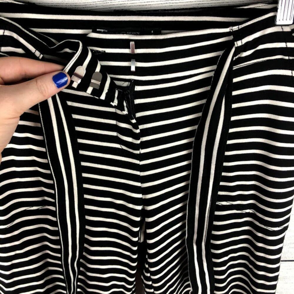 New York & Co Stretch Knit Striped Wide Leg Pant 4 - Picture 5 of 12